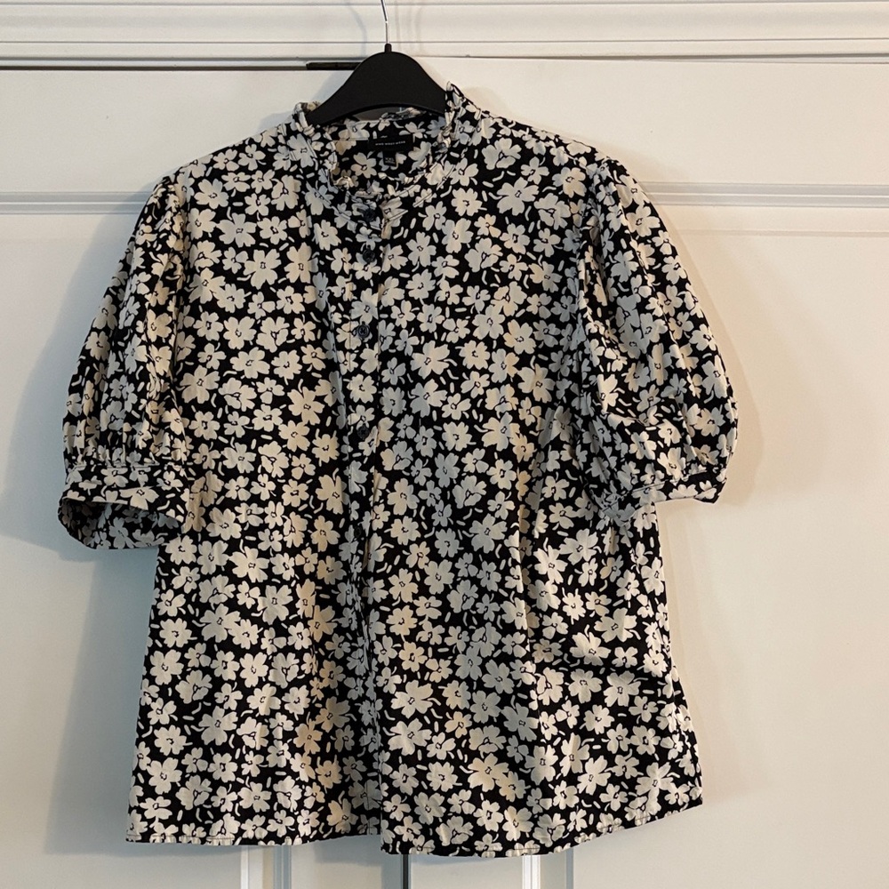 Who What Wear Black & White Floral Puff Sleeve Blouse